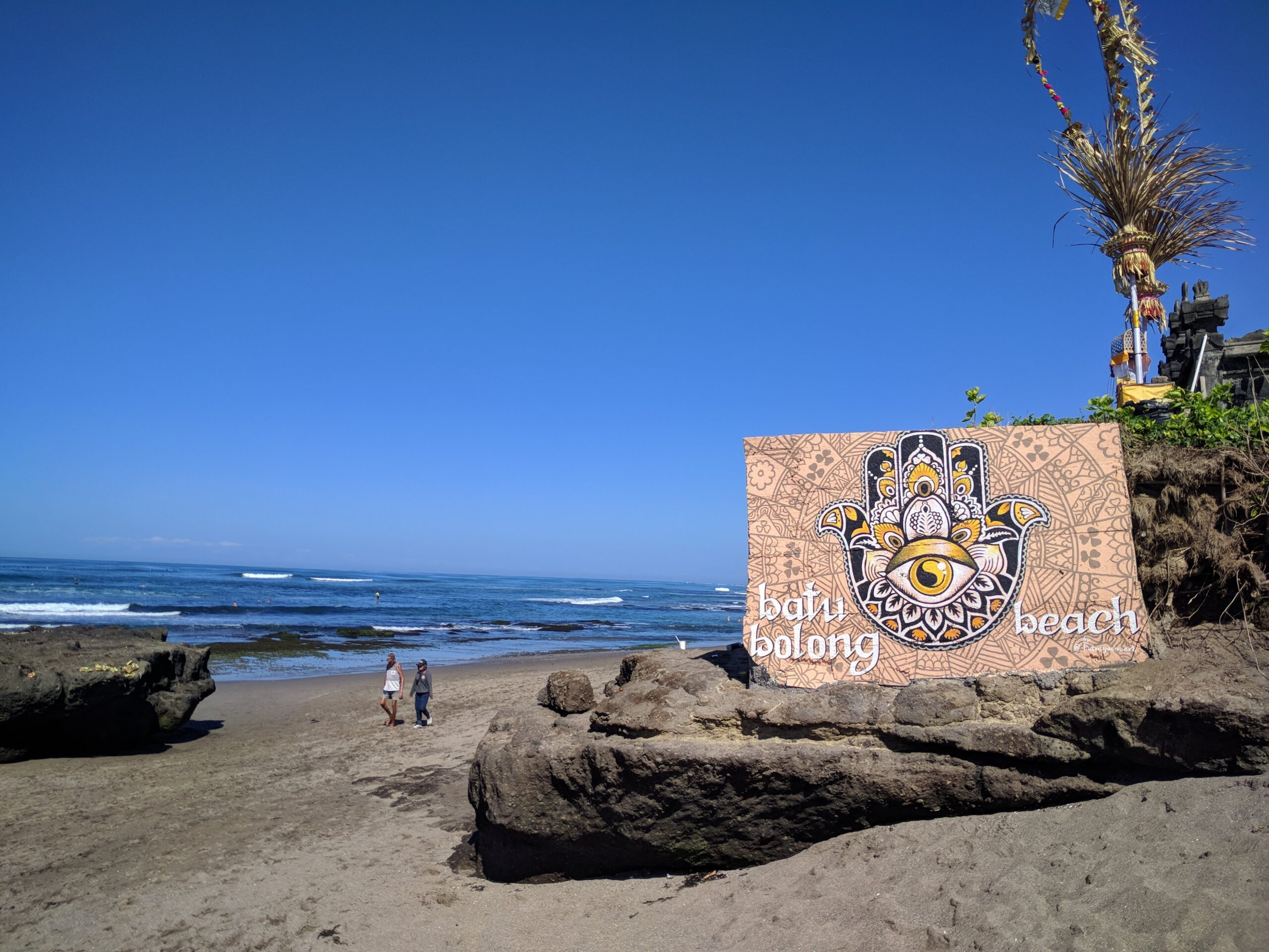 Pantai Batu Bolong in Canggu: once a quiter surfing beach, it is now home to numerous beach bars and soon a large Intercontinental Hotel will be opened here
