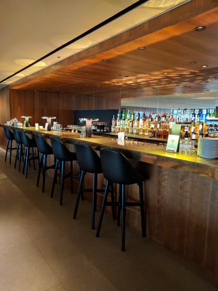 The bar at The Pier at HKG