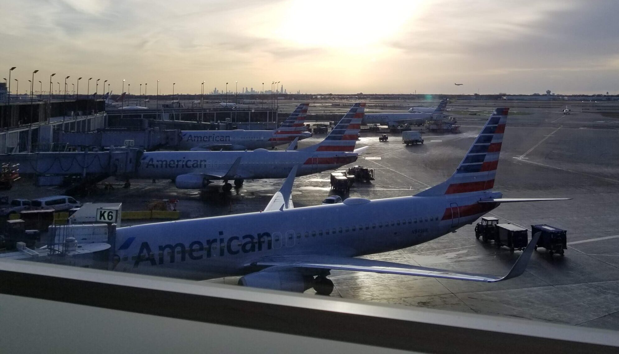 American Airlines Admiral Lounge Chicago