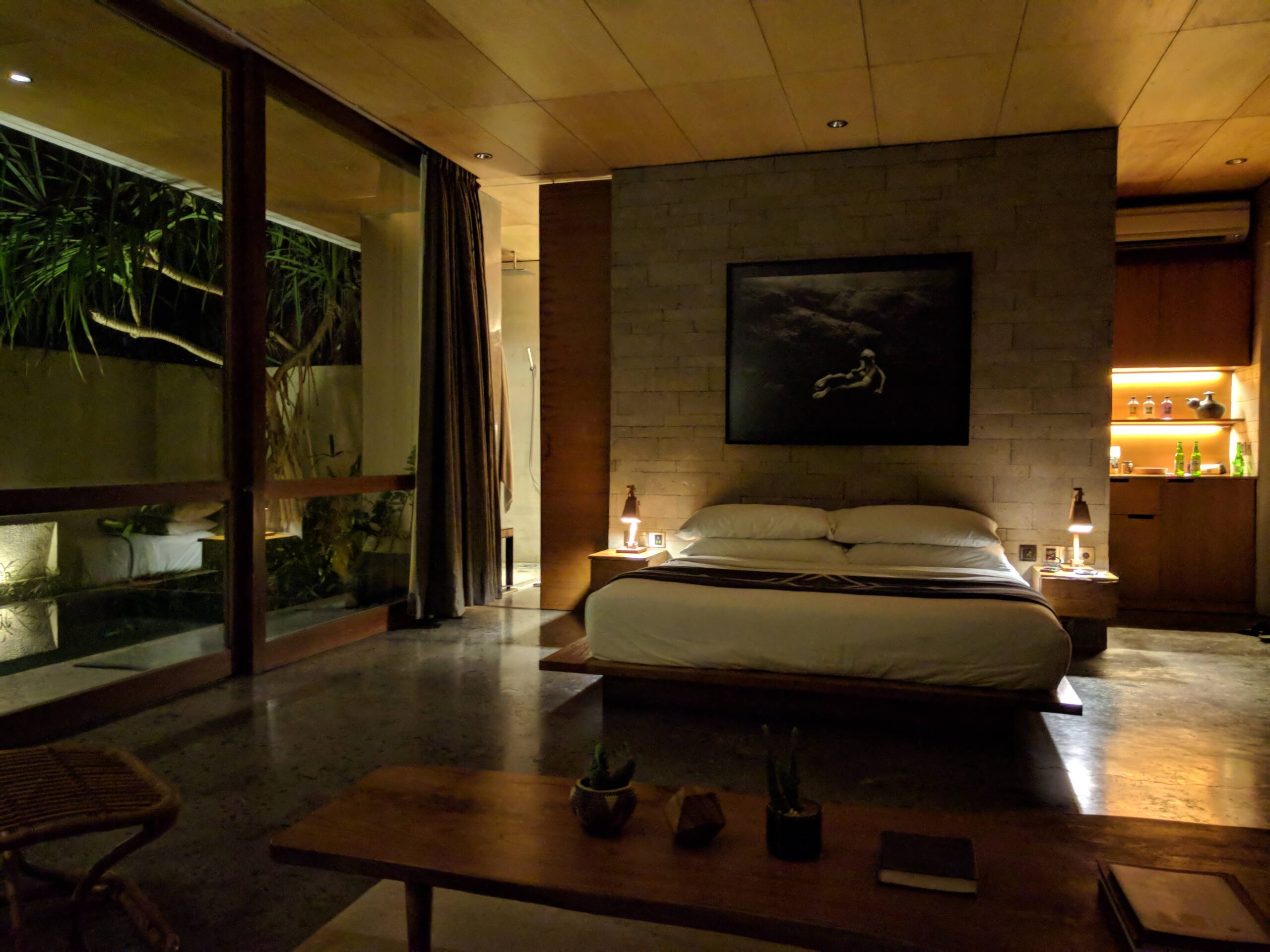 The Slow - Room at night