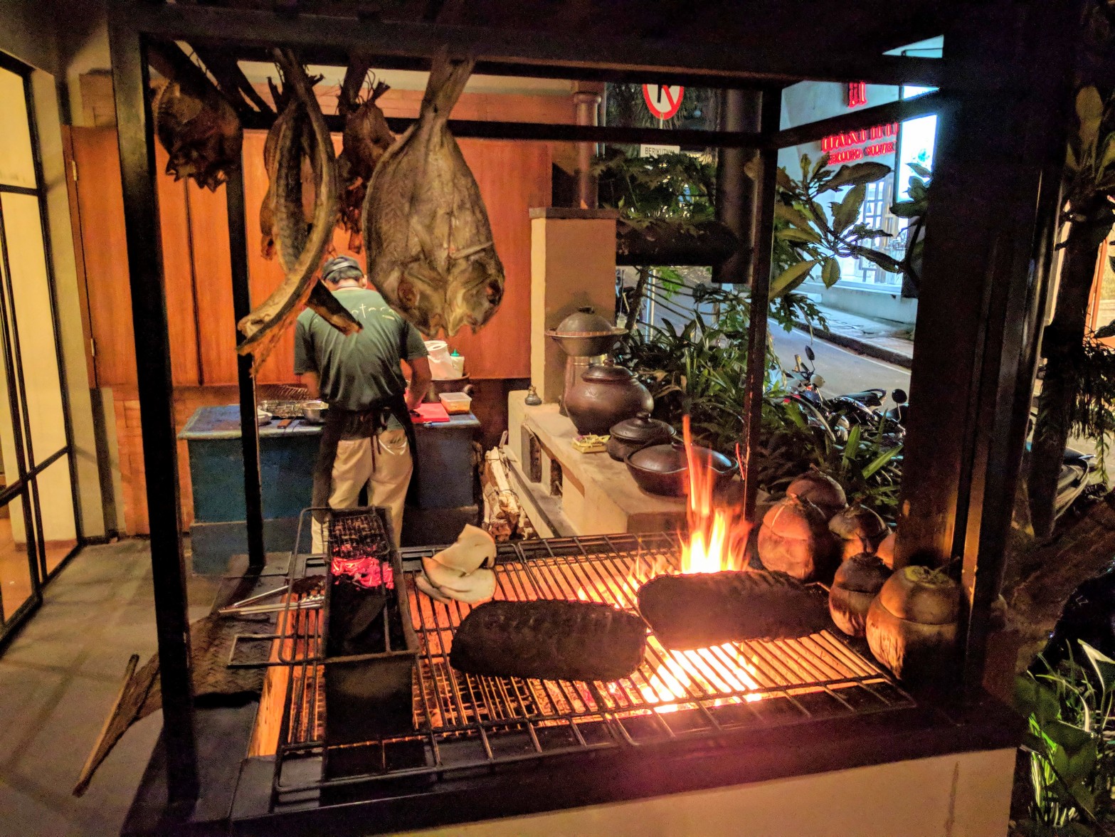 Nusantara outdoor grill