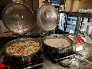 Green curry chicken with rice