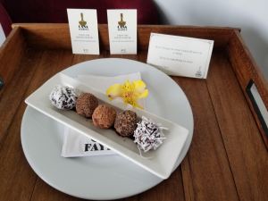 Welcome treats and drink vouchers at Casa Habita in Guadalajara