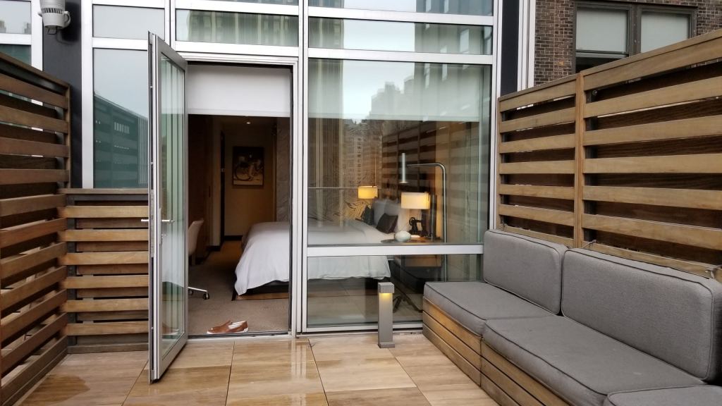 Renaissance New York Midtown: balcony room