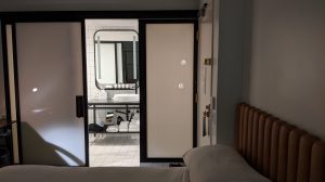 The Guild Tribute Hotel: Apprentice Guest Room with King Bed