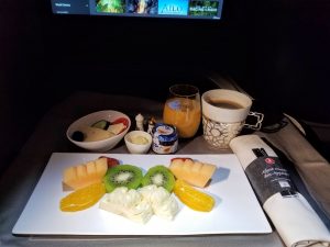 Breakfast starter: fruit and cheese