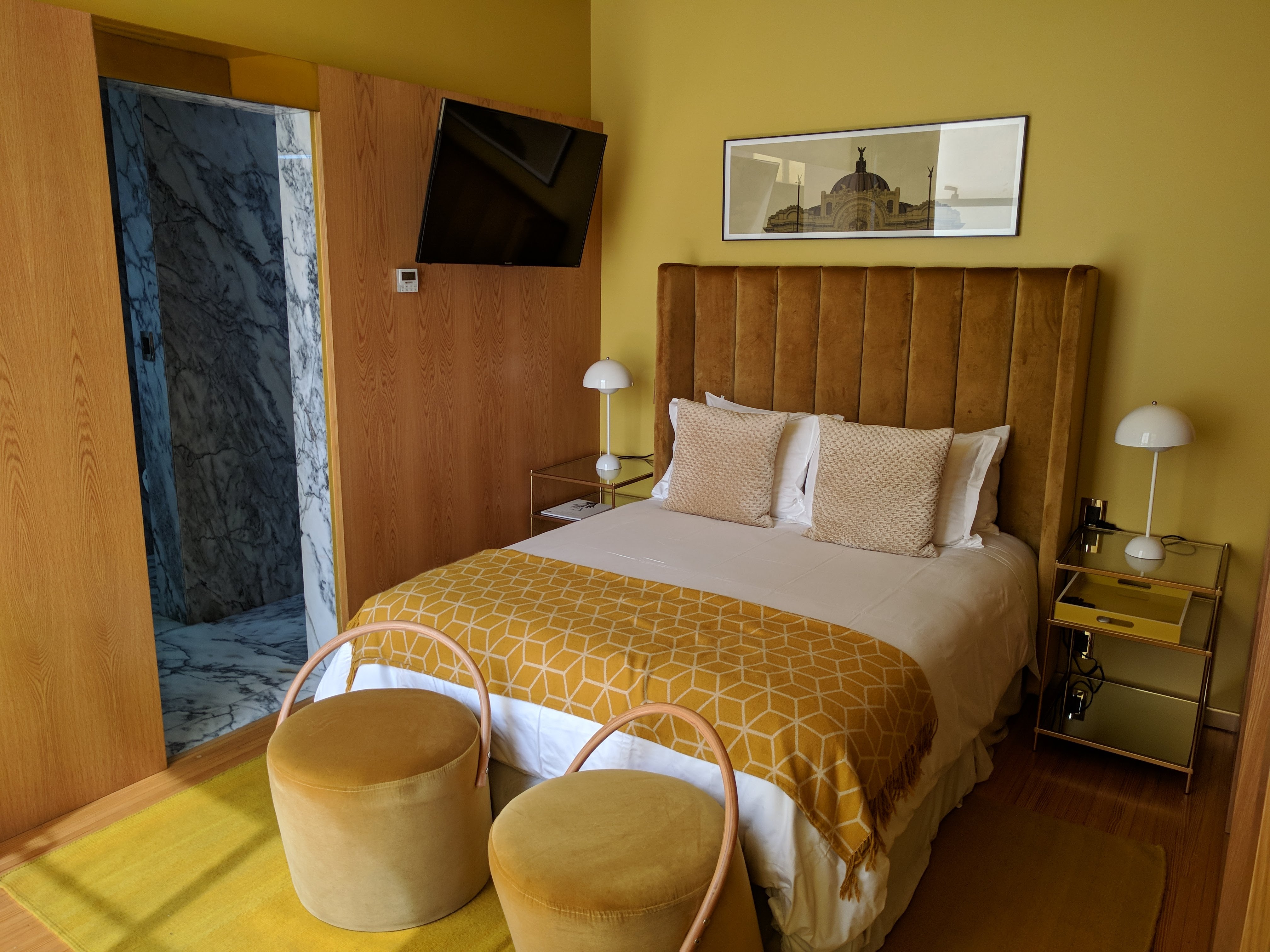 Ignacia-Mexico-Amarilla-Bed