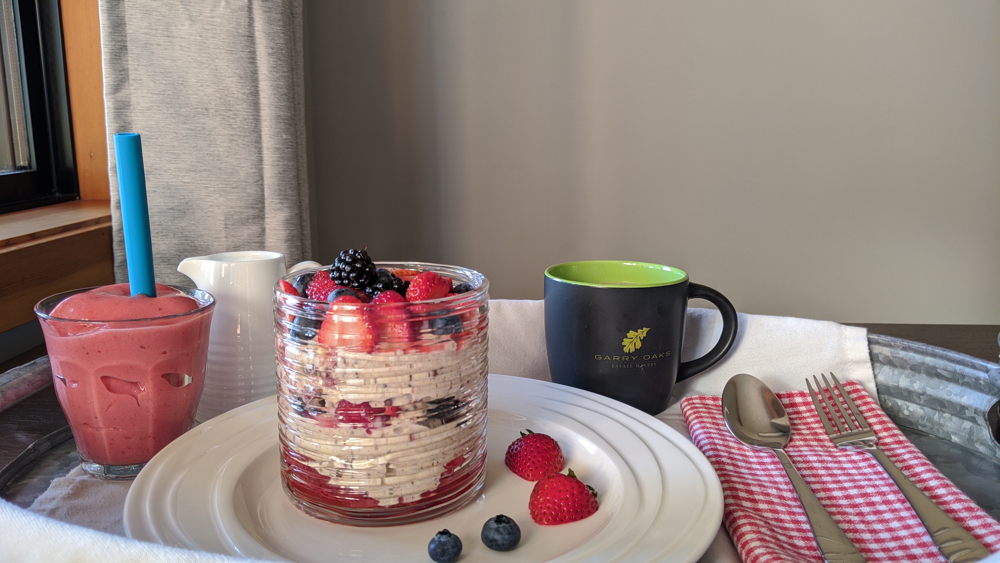 Sunrise Isles Bed and Breakfast: yogurt parfait