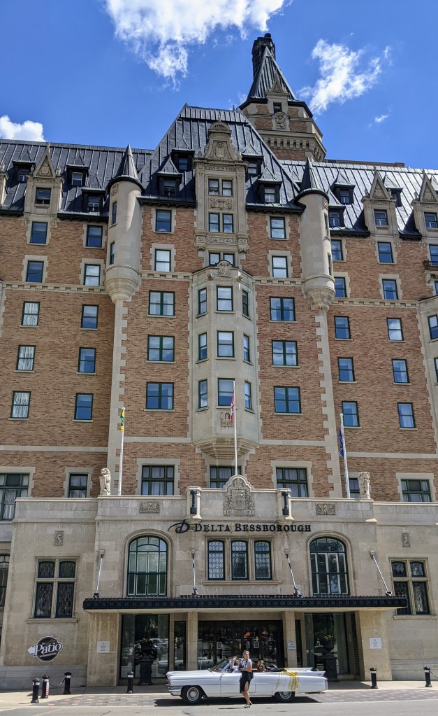Delta Bessborough Saskatoon - Front view