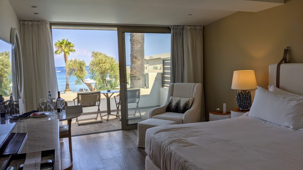Domes Miramare Corfu: Our seaview room with a king bed